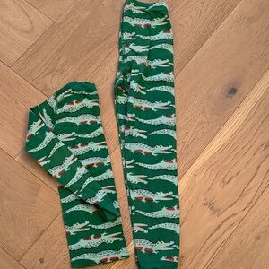 Hanna Andersson Green Alligator Kids Pajamas